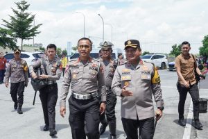 Lanjutkan Survei Kesiapan Operasi Ketupat 2024, Kakorlantas Cek Jalur Tol Semarang-Surabaya