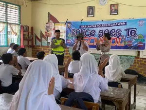 Satlantas Polres Pelalawan di SMPN 1, Dalam Rangka Operasi Tertib Ramadhan Lancang Kuning 2024