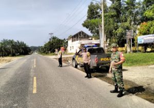 Polisi Pangkalan Lesung Bersama TNI Patroli Cegah Aksi C3