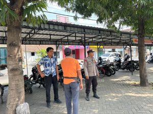 Polsek Pagu Patroli Dialogis Sambang di Tukang Parkir Antisipasi Curanmor 