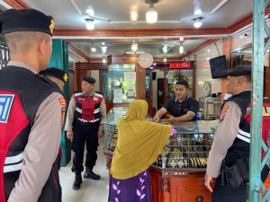 Cegah Timbulnya Berbagai Guantimas, Tim Patroli Presisi Samapta Polres Aceh Tengah Rutin Lakukan Patroli Di Pusat Aktifitas Masyarakat
