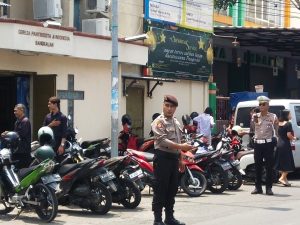 Pastikan Keamanan Jum'at Agung, Polres Bangkalan Perketat Keamanan Gereja