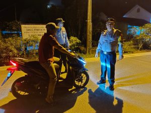 Blue Light Antisipasi Gangguan Kriminalitas di Pasar Sipagimbar, Tapanuli Selatan