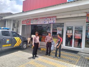 Beat 1 Polsek Medan Kota melaksanakan patroli di Jl. Amaliun