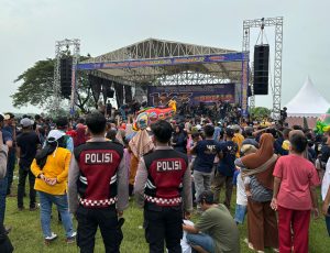 Polres Grobogan Gelar Pengamanan Pentas Dangdut Syawalan