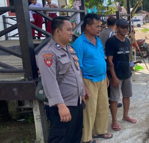 Bhabinkamtibmas Desa Pulau Pinang melaksanakan sambang di desa binaan
