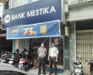 Pers Polsek Medan Kota melaksanakan patroli di Jl. Sutomo Bank Mestika