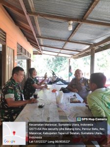 Bhabinkamtibmas Polsek Batangtoru Sambang ke Desa Marancar Godang
