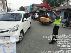 Sat Lantas Polres Tanjung Balai Melaksanakan Patroli Sore Dalam Rangka Kegiatan Rutin Yang Ditingkatkan (KRYD)