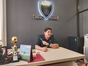 Jatanras Polda Riau Mengamankan Debt Collector yang Menghadang Pengemudi di Jalan Yos Sudarso