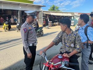 Jaga Keselamatan Pengendara Satuan Lalu-Lintas Polres Mateng Gelar Commander Wish di Pagi Hari