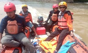 Polsek Mojoroto Cari Korban Hanyut Terseret Air Sungai pada Hari ke-7