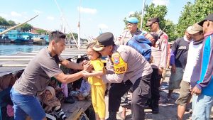 Antisipasi Arus Balik Mudik Kedua, Polres Probolinggo Kota Siagakan Personel Pada Pelabuhan Tanjung Tembaga