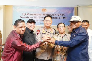Hadiri Pelaksanaan UKW PWI Riau, Ini Pesan Penting Irjen M Iqbal