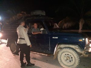 Antisipasi Gukamtibmas, Malam-Malam Personel Polsek Rantau Kopar KRYD di Jln Lintas Sekapas