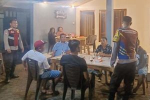 Polsek Pulau Bunaken Sambangi Warga dan Sampaikan Imbauan Kamtibmas