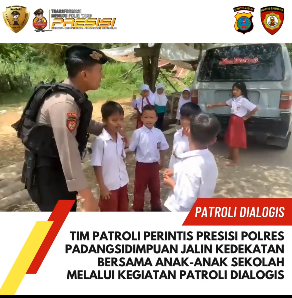 Tim Patroli Perintis Presisi Polres Padangsidimpuan Jalin Kedekatan dengan Anak-Anak Sekolah Lewat Patroli Dialogis