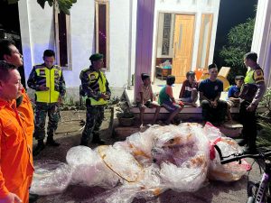 Polres Tulungagung Bersama PLN UPT Madiun Lakukan Operasi, Berhasil Sita Balon Udara Siap Terbang