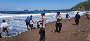 Libur Lebaran Idul Fitri Polres Jember Maksimalkan Pengamanan Wisata Pantai