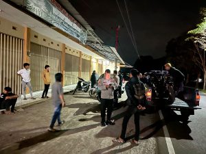 Antisipasi Balap Liar Di Jalan Raya Sawah Lega Polsek Wanaraja Polres Garut Gencar Lakukan Patroli Malam