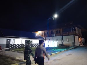Sinergitas TNI-Polri Lakukan Patroli Cipta Kamtibmas di Bandara VVIP IKN Nusantara