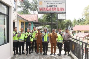 Patroli Ke Wilayah Polsek Palupuh Kapolresta Bukittinggi Silaturahmi Dengan Warga