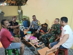 Sinergitas TNI-Polri Berikan Himbauan Menjaga Keamanan dan Ketertiban Kepada Masyarakat