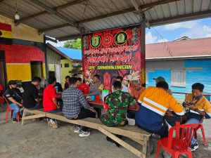 Kapospol Sambakungan Hadiri Pertemuan Antara PT. FAD dan DPC Pasukan Merah Kampung Sambakungan