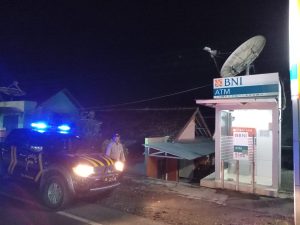 Obyek Vital Rawan Pembobolan, Jajaran Polsek Bulu Rutin Gelar Patroli Mesin ATM saat Jam Rawan