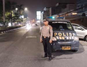 Personil Polsek Medan Barat Patroli Malam layani masyarakat mobile ke jalan raya dan pemukiman antisipasi Balapan liar, Tawuran, Kejahatan Jalanan dan 3C di Wilkumnya