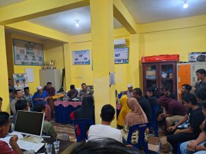 Musyawarah Terkait Sepasang Muda-Mudi di Desa Wek III Berlangsung Aman dan Kondusif