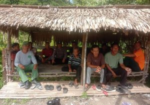 Polsek Penukal Abab Gelar Jumat Curhat di Desa Mangkunegara Timur, Sampaikan Himbauan Kamtibmas Pasca Pemilu