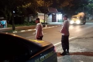 Cegah Aksi Balap Liar, Polsek Sidomukti Intensifkan Patroli Malam di JLS