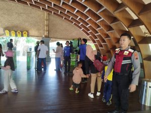 Libur Panjang, Polresta Surakarta Terjunkan Personil Patroli di Objek Wisata