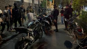 Puluhan Motor Diamankan Tim Sparta Polresta Surakarta Nekat Pakai Knalpot Tidak Standar di Jalan Adi Sucipto
