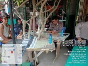 Kapolsek Perdagangan Lakukan Patroli Dialogis di Nagori Sidotani, Tingkatkan Keamanan Pasca Pemilu 2024