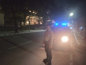 Patroli Malam Personil Polsek Medan Barat layani masyarakat mobile ke pemukiman dan Jalan Raya Antisipasi Balapan liar, Tawuran,3C dan Kejahatan Jalanan di Wilkumnya