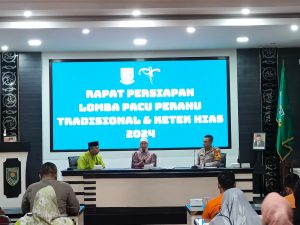 Kabag Ops Hadiri Rapat Persiapan Lomba Pacu Perahu Tradisional dan Ketek Hias 2024.