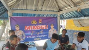Polsek Sekotong Gelar Minggu Kasih Polri, Jalin Silaturahmi dan Dengarkan Curhatan Nelayan