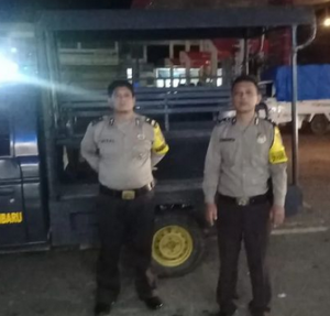AIPTU ERIZAL dan AIPTU TR. RAMBE Patroli Malam Jaga Keamanan Wilayah Hutaimbaru