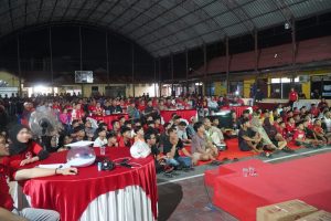 Semarak Nobar Semi final Piala AFC U23 Ratusan Warga Tanah Grogot Padati Lap Indoor Polres Paser.