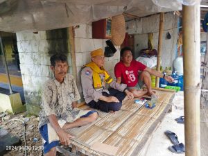 Aipda Rahmat Bhabinkamtibmas Desa Kubang Polsek Balaraja Polresta Tangerang Sambang Warga Binaan