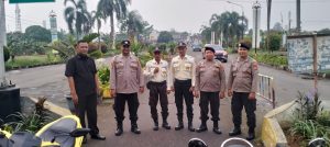 Panit Pam Waster dan Personil Sat Pamobvit Polresta Tangerang melaksanakan patroli di Kawasan Industri Cikupa Mas.