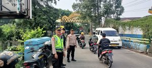 Polsek Pasar Kemis Polresta Tangerang kawal Ratusan Pekerja Aksi May Day ke Jakarta