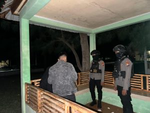 Satuan Samapta Polres Majene Lakukan Patroli Malam Demi Menjaga Keamanan dan Kondusifitas Wilayah