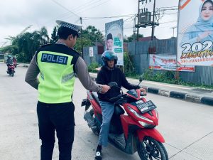 Unit Kamsel Sat Lantas Polres Berau Gelar Sosialisasi Safety Riding