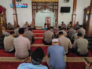Bina Mental dan Rohani Personel Polresta Tangerang Polda Banten Gelar Yasinan