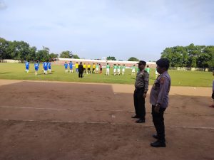 Polsek Kedungwaru Lakukan Pengamanan Pertanding Babak Grand Final Sepakbola Liga Pendidikan 8