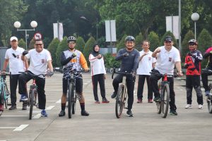 Kapolresta Tangerang Gowes Sepeda Santai Bangun Kebersamaan Dengan Anggota
