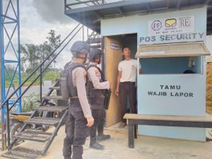 Personil Polres PPU Melakukan Patroli Pemantauan di Area Strategis Pembangunan Bandara VVIP di Kabupaten PPU